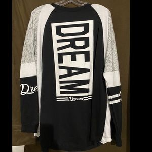 Long sleeve T-shirt